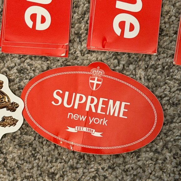 Supreme Sticker Lot 84 Pcs Box Logo 100 Bill Bikini Radio Art Stickers Authentic - Picture 13 of 14